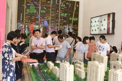 萬和春天住區咨詢開放暨告市民明白書發布會圓滿舉行